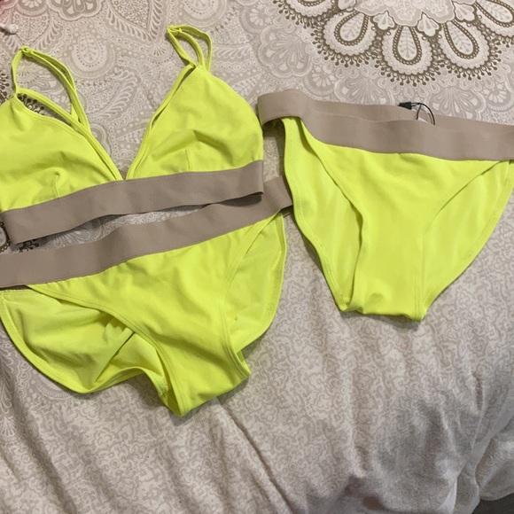 Cheap Monday Neon Bikini - Picture 3 of 5